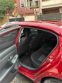 نیسان سێنترا